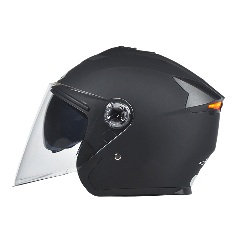 666 LED bezpečnostné zadné svetlo Open Face motocyklová prilba Prilba s dvojitým priezorom